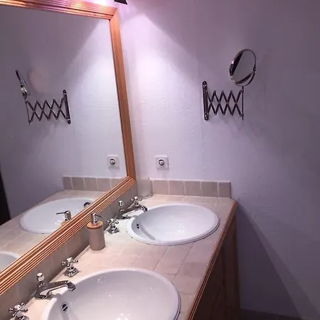 13a - Our Dream Overlooking Hahnenkamm Apartment *